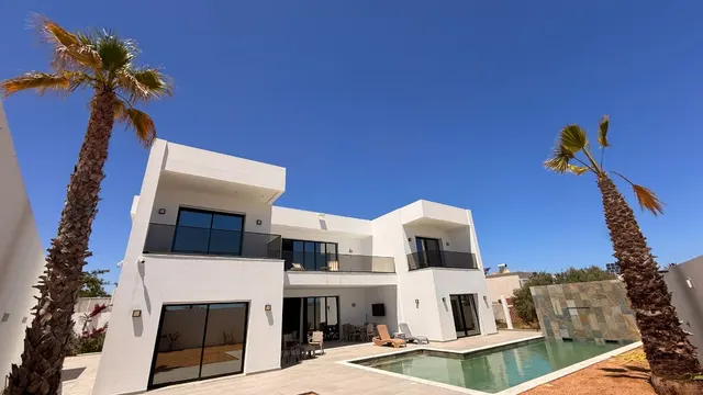 Villa de prestige - vue lagune