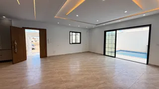 Photo 10 — Villa S+5 à vendre - Houmt Souk