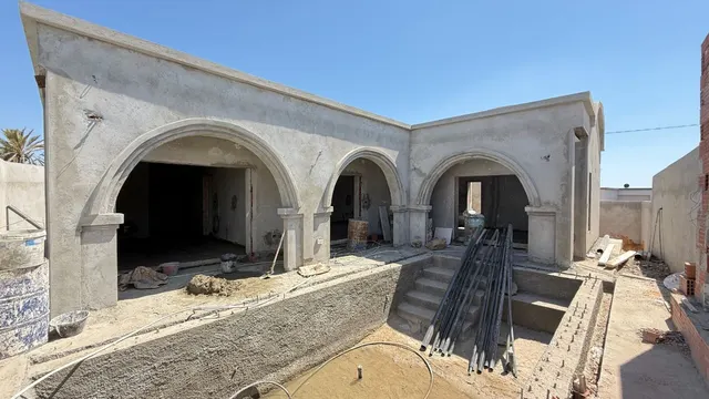 Future villa moderne en construction à Temlel