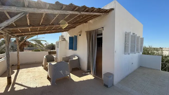 S+0 meublé (à l’étage) – location annuelle