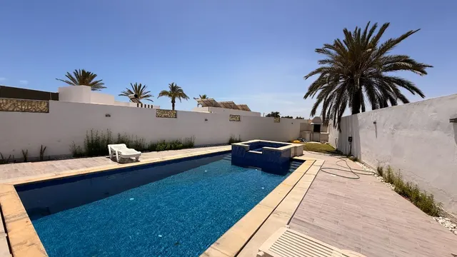 Villa Raouf