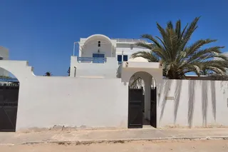 Photo 15 — Villa S+3 avec piscine – Aghir, Djerba (zone urbaine)