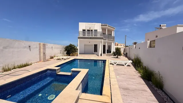 Villa Raouf