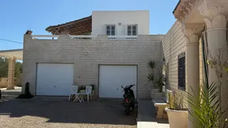 Photo 7 — S+0 meublé (à l’étage) – location annuelle