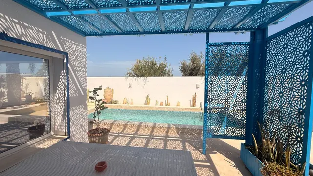 Villa S+3 avec piscine privée – Houmt Souk, Djerba