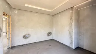 Photo 4 — Future villa moderne en construction à Temlel