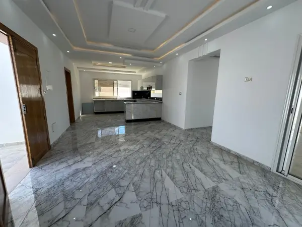 S+3 à Vendre Route de Phare