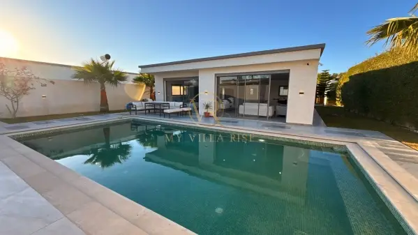 Villa s+3 Richement Meublée