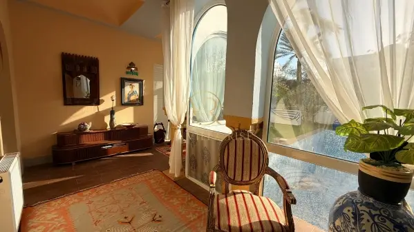 Villa avec piscine à 200 m de la plage