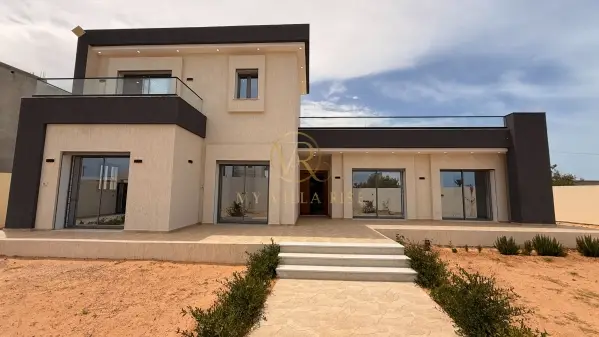 Villa S+3 - Route du Phare