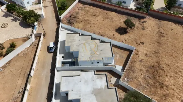 Villa S+3 à Tezdaine